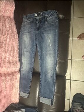 Kut from the Kloth Faded Blue Cropped Skinny Jeans